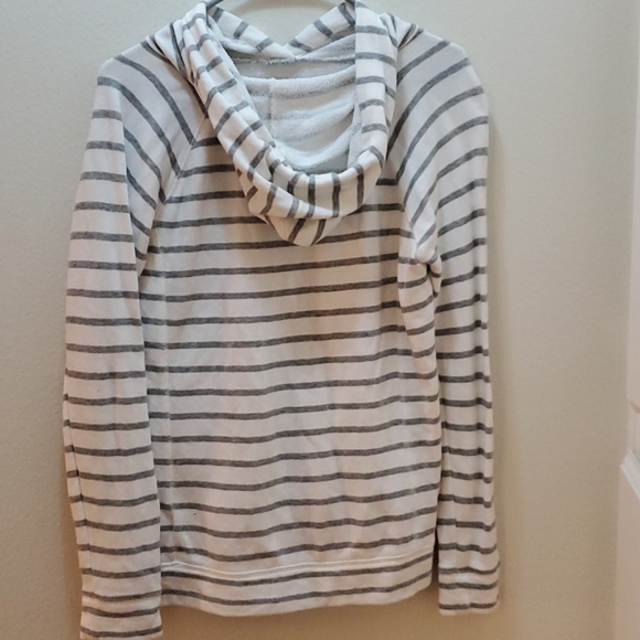J crew white and gray striped hoodies sweater - Picture 4 of 9